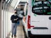 Mercedes-Benz: cumpleaños y doble turno de producción
