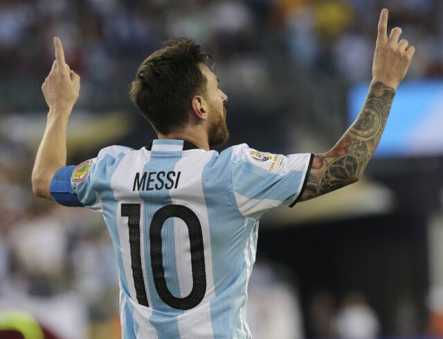 messi apertura
