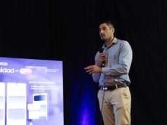 Samsung lanzó su nuevo smartphone con el foco puesto en la IA